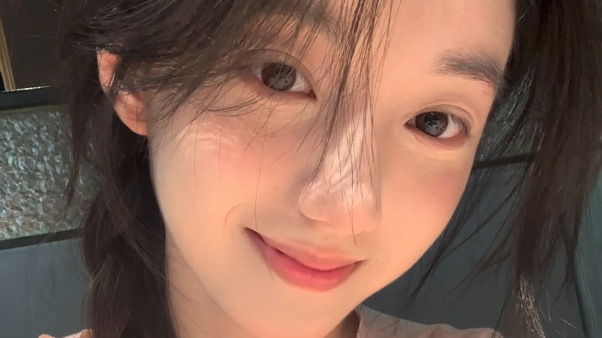 黄仁勋：人工智能的下个浪潮是“物理AI”